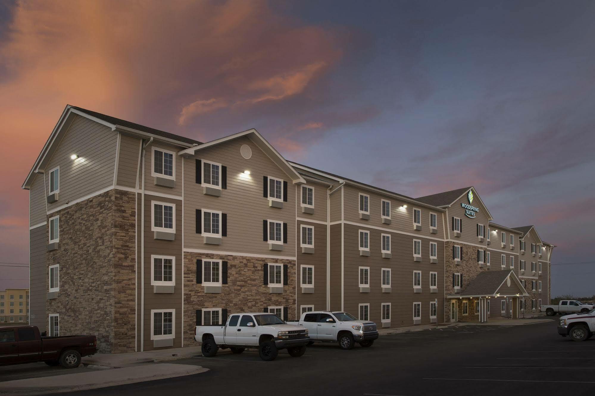 Woodspring Suites Odessa Esterno foto